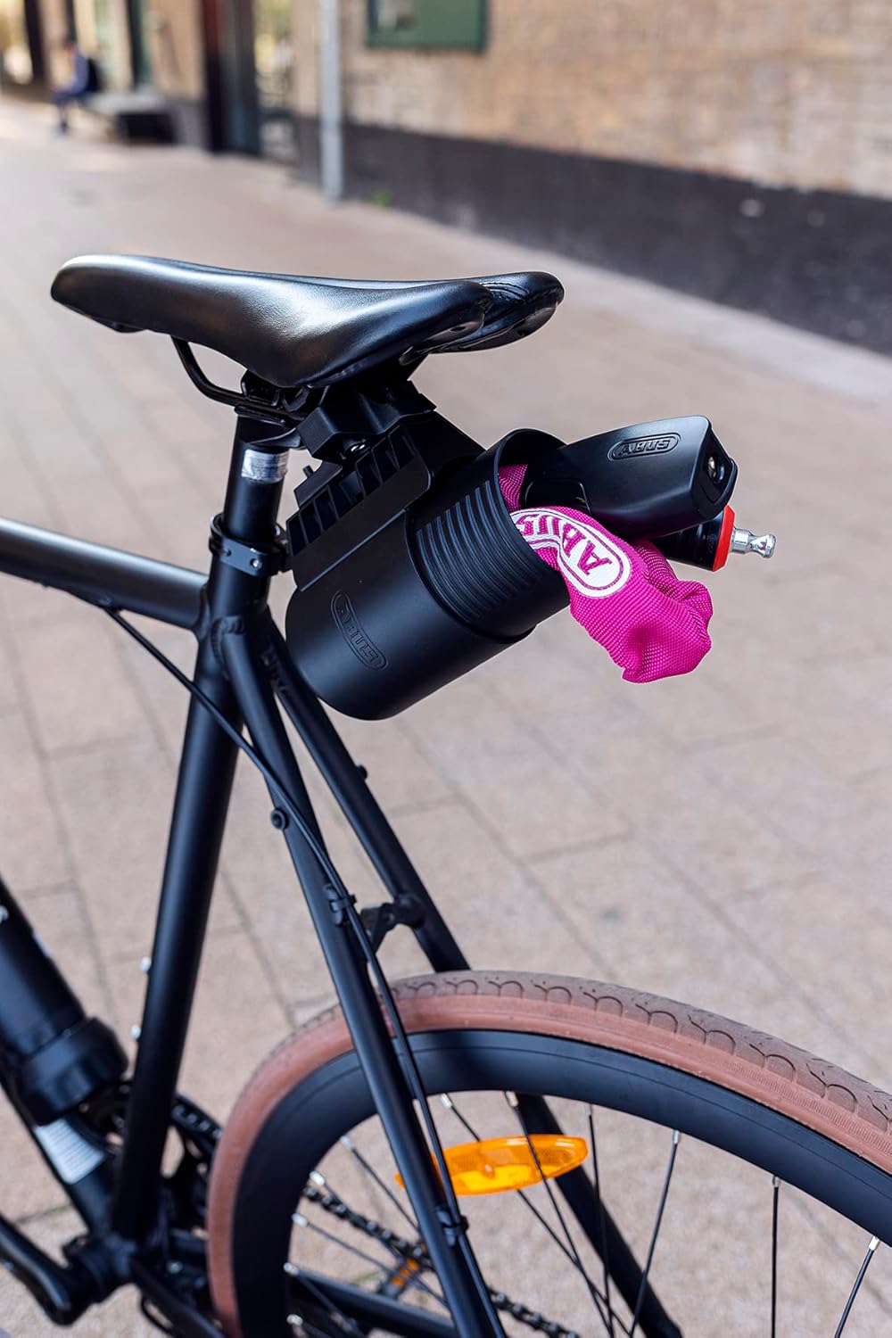 Antivol à chaîne Catena 6806K - Antivol vélo léger en Acier trempé avec Gaine Textile à la Mode - Chaîne carrée avec Niveau de sécurité 6 85 cm Noir